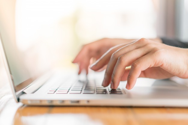 closeup-business-woman-hand-typing-laptop-keyboard_1232-4331_4c28c.jpg